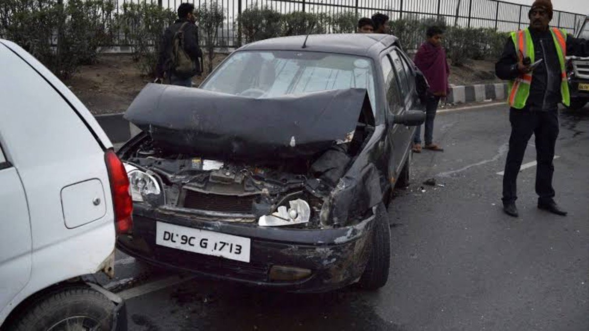 बोरियो-तीन पहाड़ मुख्य सड़क पर भीषण हादसा, 3 युवकों की मौत